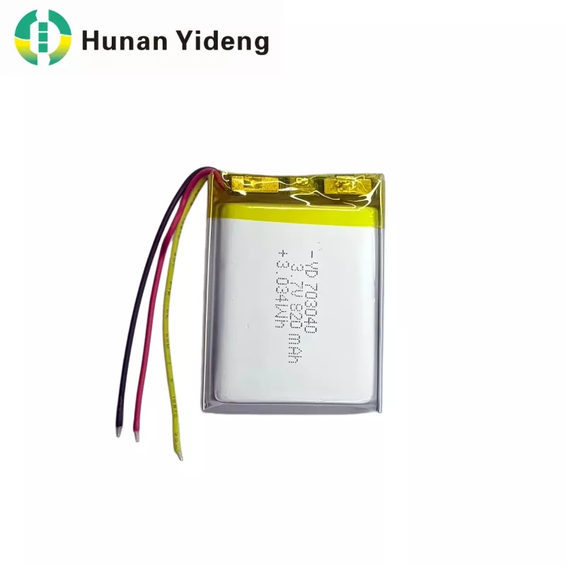 703040 3.7V 820mAh చిన్న ప్రిస్మాటిక్ బ్యాటరీ